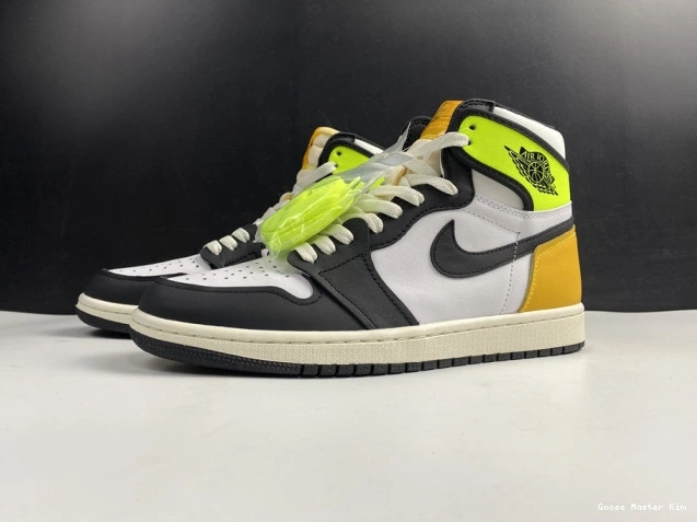 OG RETRO 555088-118 1 AIR 'VOLT JORDAN GOLD' HIGH 0722